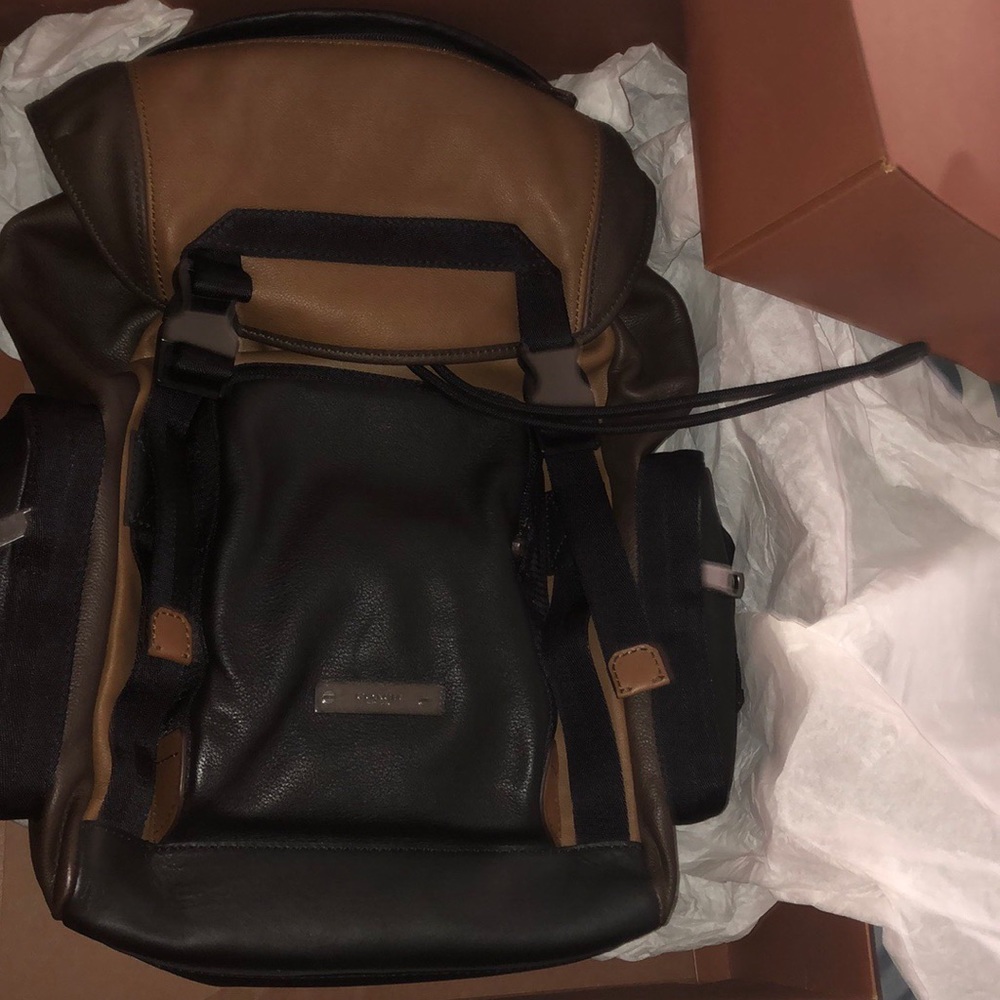 Coach Backpack - Picture 3 of 5